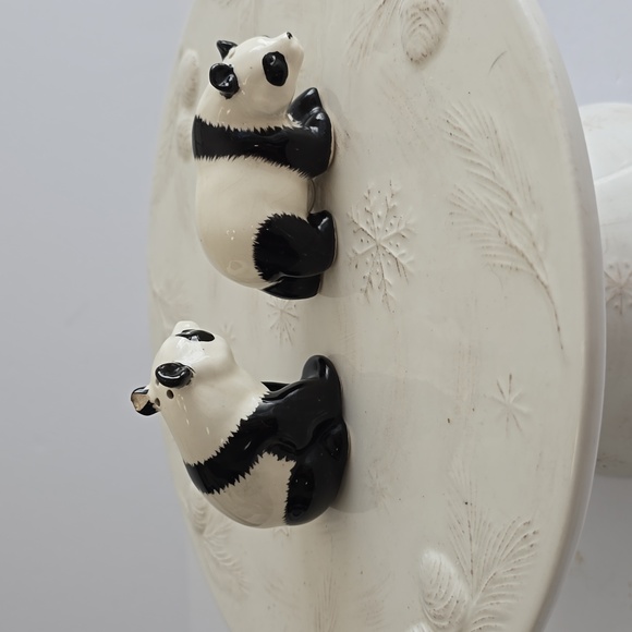 Vintage Set Of 2 Japan Panda Ceramic Salt & Pepper Shakers - Picture 3 of 12